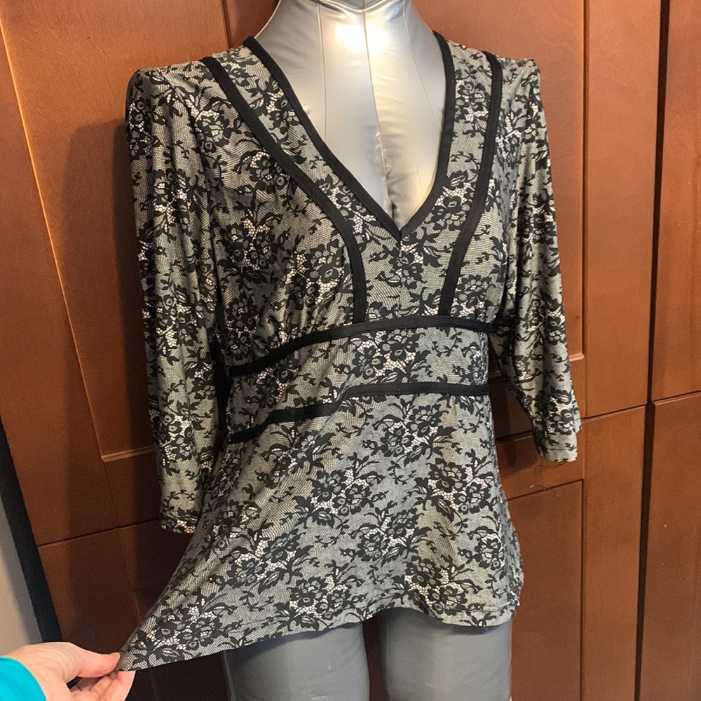 SALE!! 3/4 blouse flower print empire style